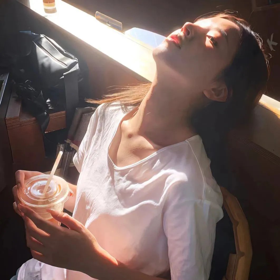 圣人飨宴 海报